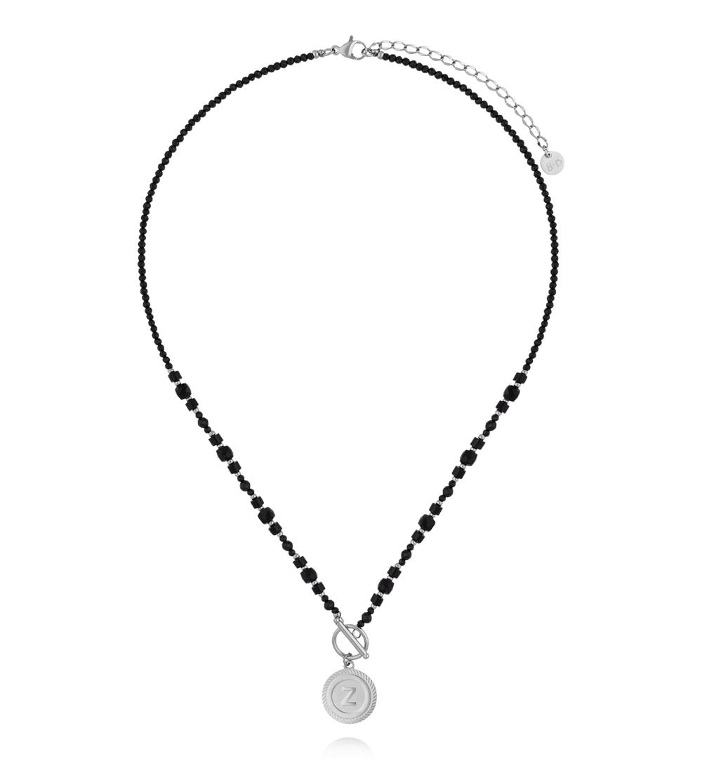 Naszyjnik z czarnych kamieni z zawieszką z literką Z – srebrne wykończenie NTW1599
