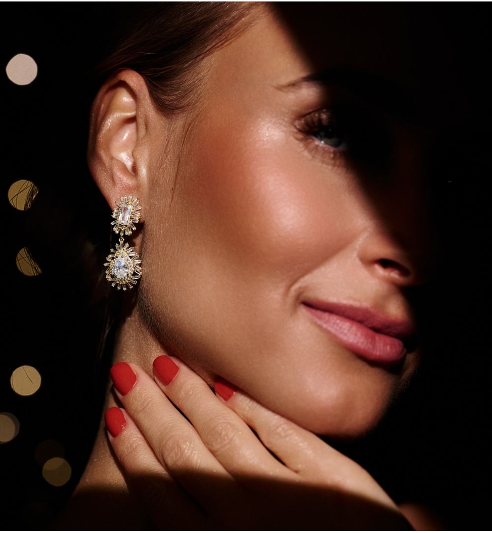 Kolczyki złocone z cyrkoniami w kształcie łezki KSS2095