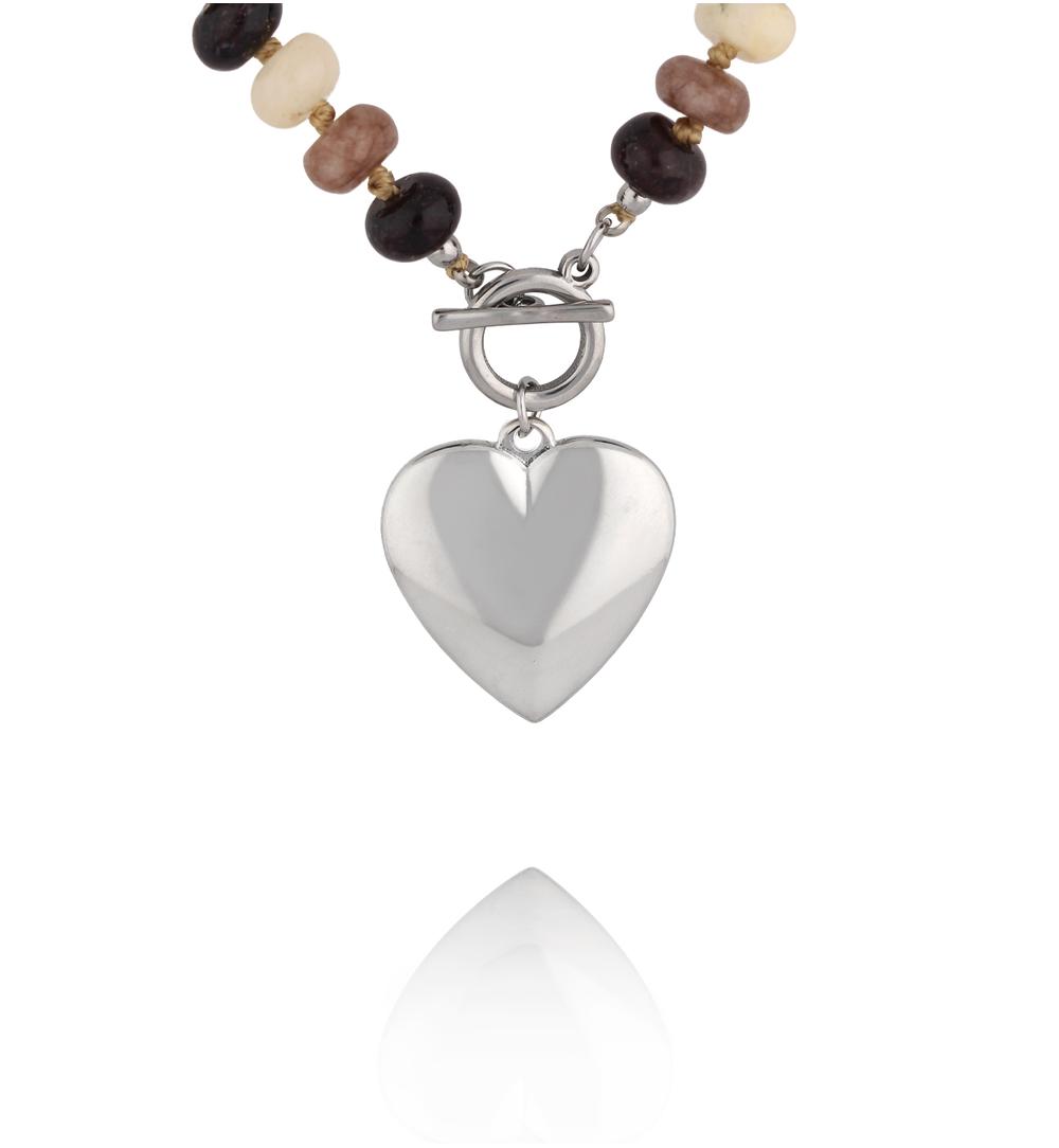 Naszyjnik w odcieniach kawy i karmelu ze srebrnym sercem NPA1631