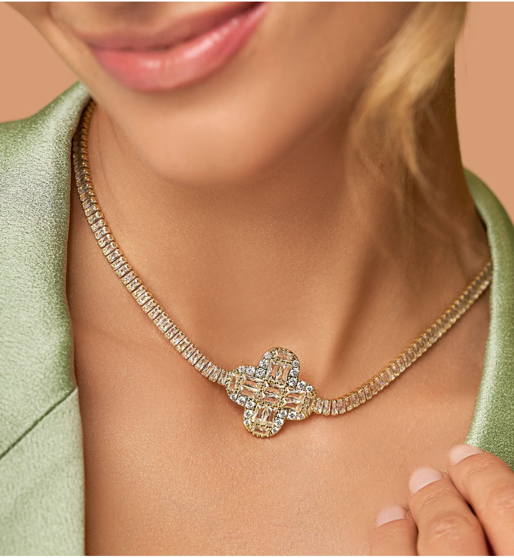Naszyjnik złoty z kryształową koniczynką Cristal Clover NS0264