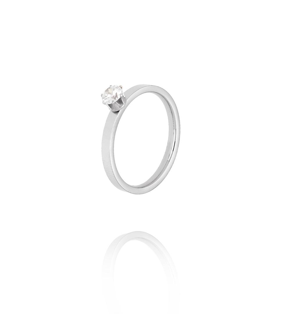 Zestaw trzech pierścionków w srebrnym wykończeniu z cyrkoniami PSY0126