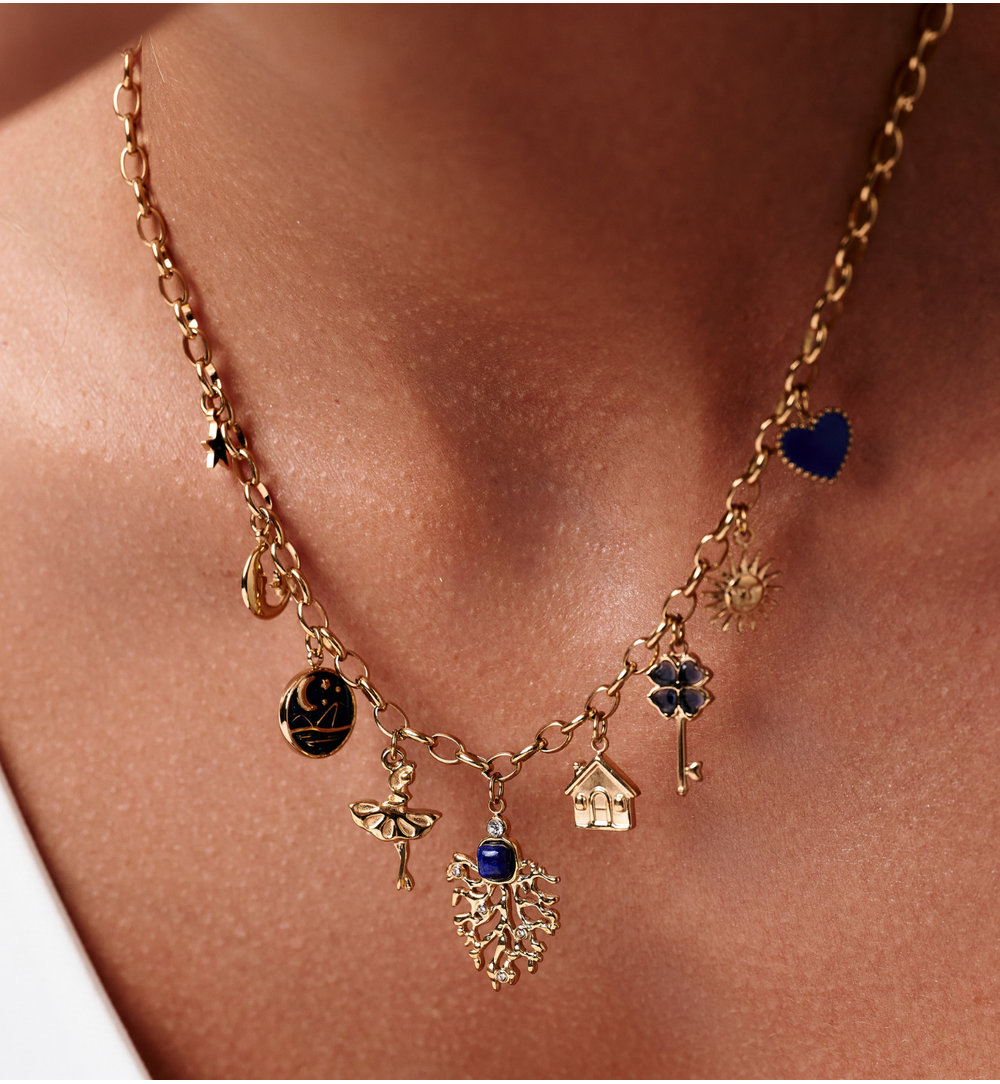 Naszyjnik ze złotymi zawieszkami NSY0733