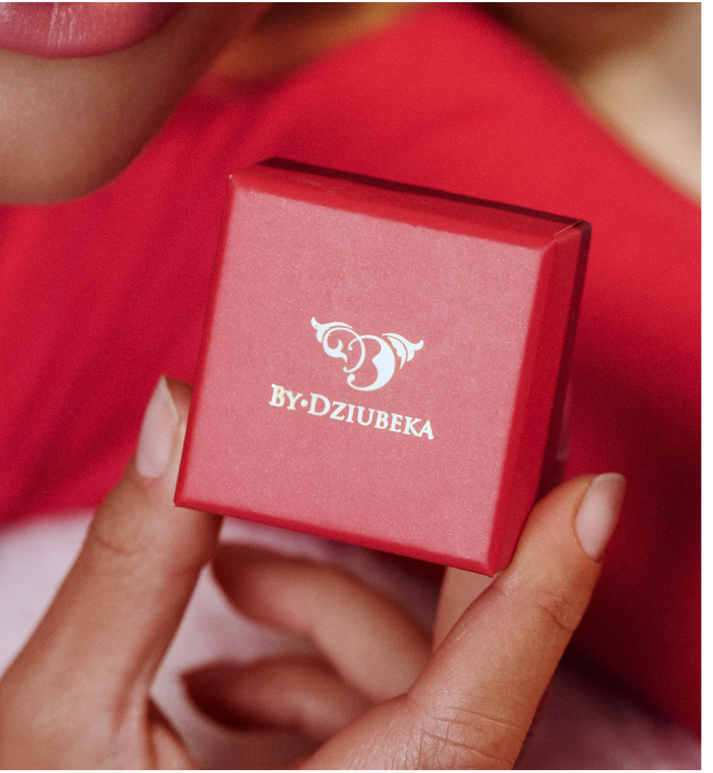 Pudełko małe-czerwone OPA0234