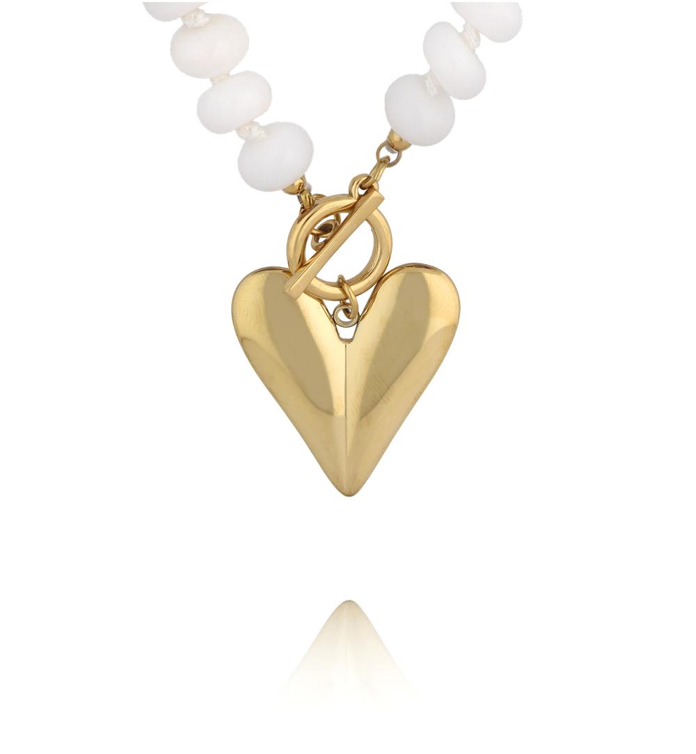 Naszyjnik z białego jadeitu z pozłacanym sercem NPA1596