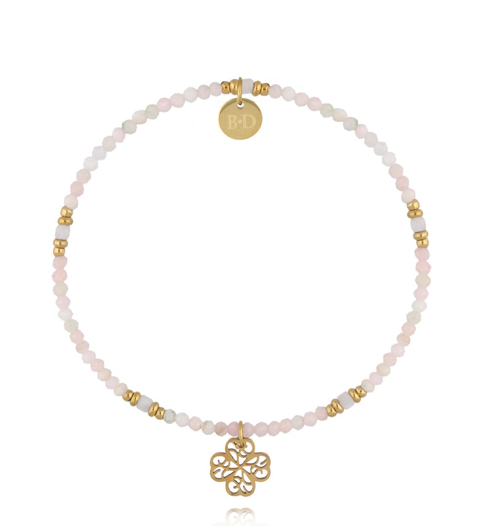 Bransoletka z różowymi opalami i koniczynką BTW3690