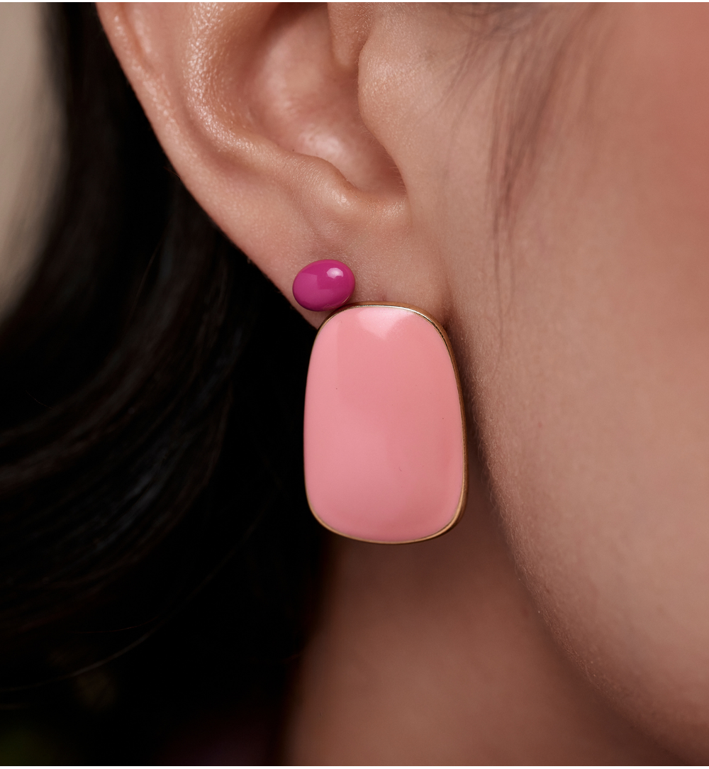 Kolczyki prostokątne emaliowane różowe złote KSY0508