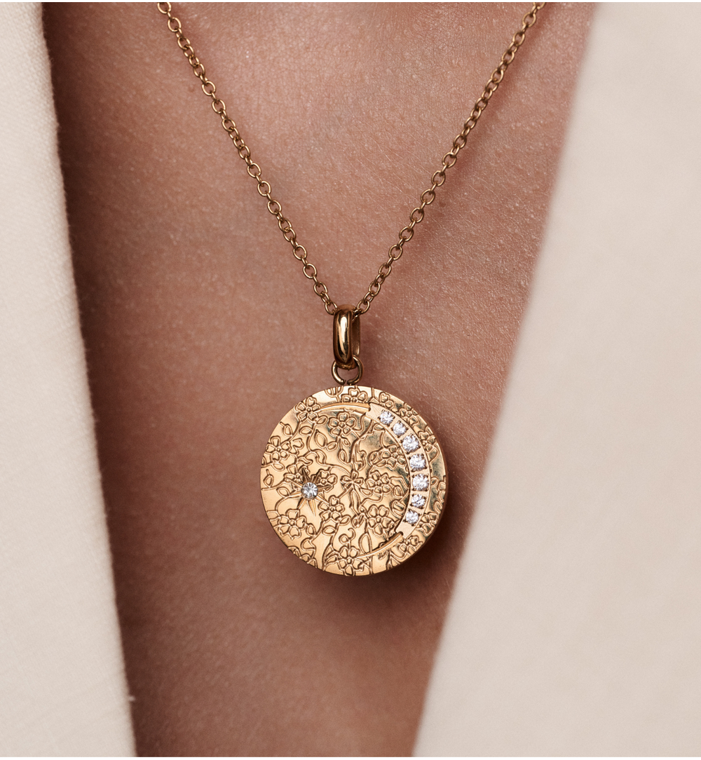 Naszyjnik złoty z księżycem i cyrkoniami Constellation NSA0315