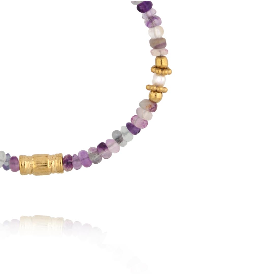 Bransoletka z fluorytu i pereł słodkowodnych z pozłacanymi detalami BEA0085