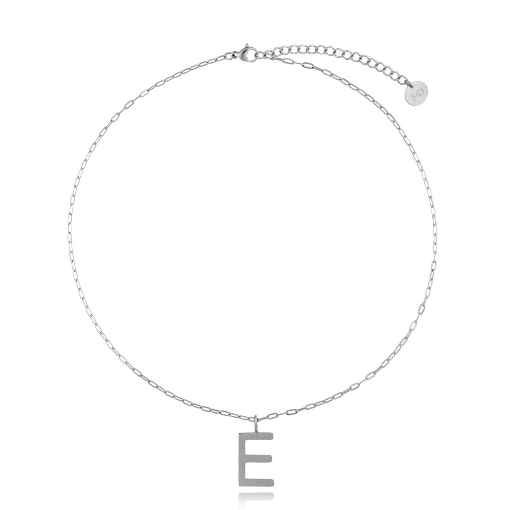 Naszyjnik srebrny z literką E NAT0197