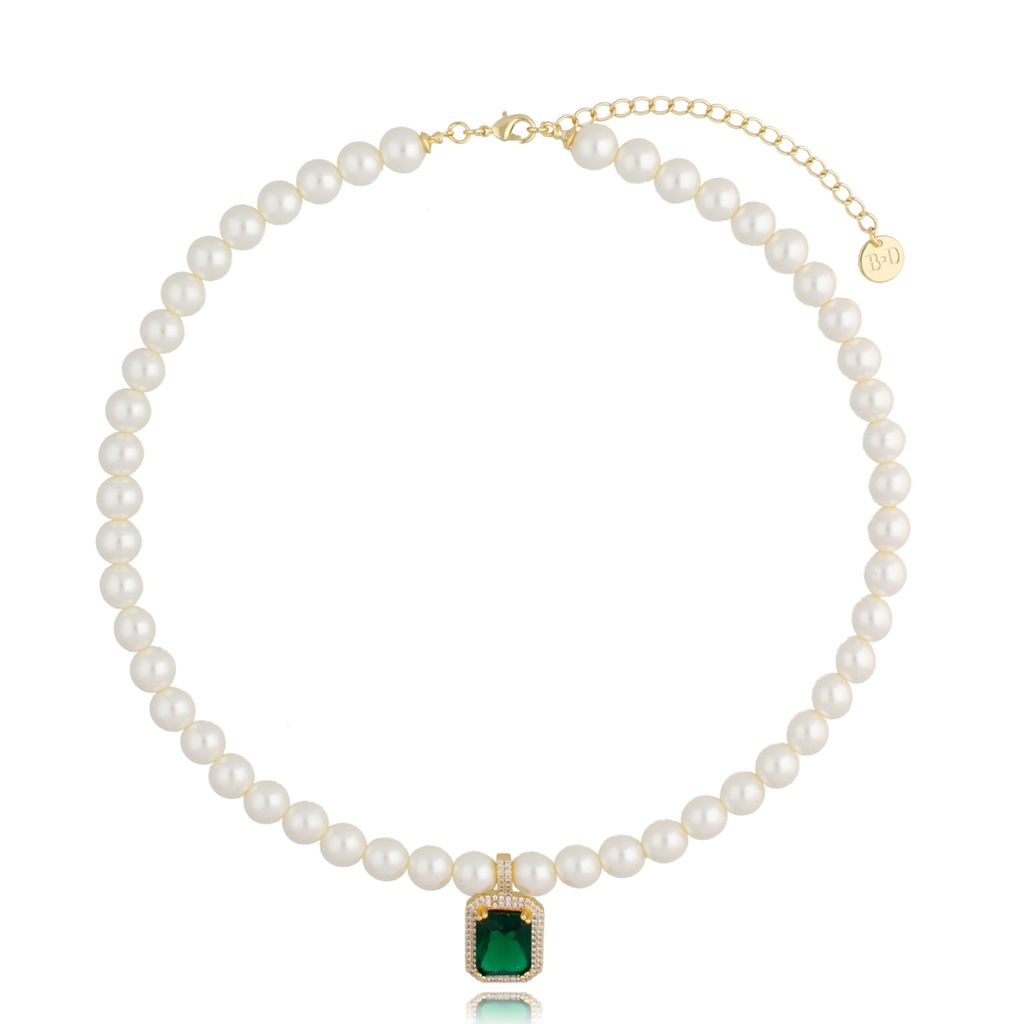 Naszyjnik z perłami i zielonym kryształkiem Majestic NPE0104