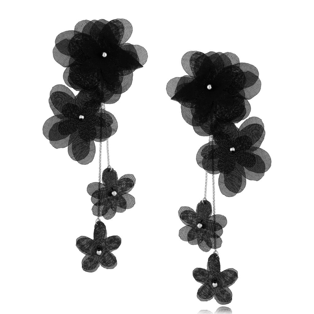 Kolczyki satynowe kwiaty Blossom czarne Carolyn KBL0906