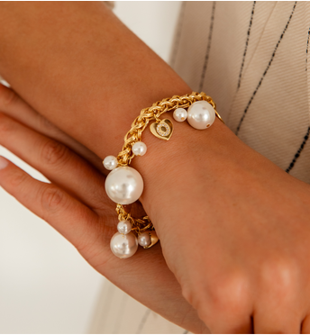 Bransoletka z perłami złota BPE0126