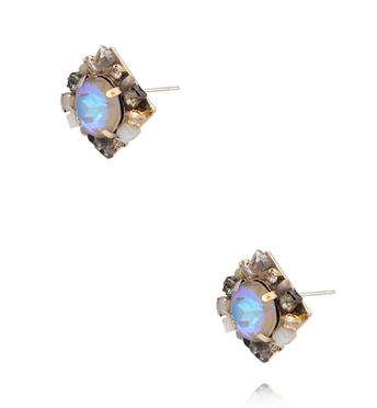 Kolczyki w chłodnych odcieniach z opalizującym kryształem KLU0159