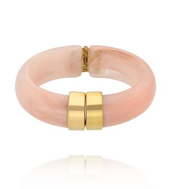 Bransoletka w odcieniu pudrowego różowego ze złotym zapięciem BEU0017