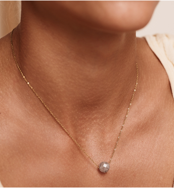 Naszyjnik z kwarcem z rutylem NLB0341