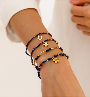 Bransoletka z turmalinami i lapisami z koniczynką BTW3088