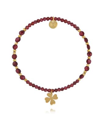 Bransoletka z granatu z zawieszką w kształcie koniczynki BTW3538