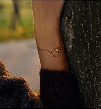 Bransoletka pozłacana z kółkami ze stali szlachetnej BSA0033