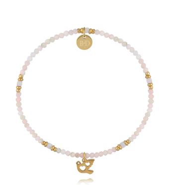 Bransoletka z różowymi opalami z zawieszką ptaszka BTW3742