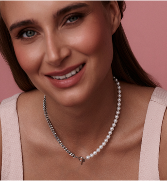 Naszyjnik z perełkami i srebrnym łańcuchem NSY0796