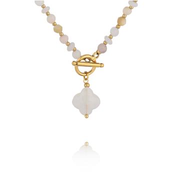 Naszyjnik z muszli i białego jadeitu z zawieszką koniczynki NPA1611