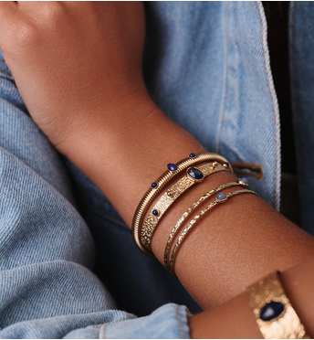 Zestaw złotych bransoletek z lapisem lazuli Z0554