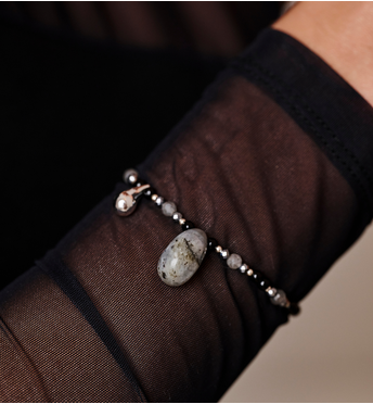 Bransoletka z labradorytami i łezką Nature's Tears BSC2112