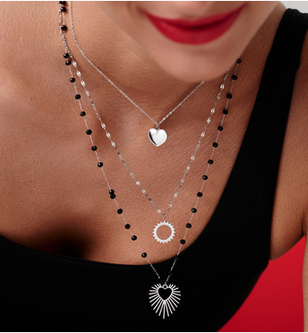 Naszyjnik srebrno czarny z sercami Pour Jamais NSY0147