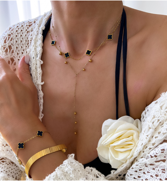 Bransoletka z koniczynką i czarną emalią Heureux BSA0710