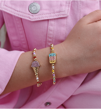 Bransoletka dla dziewczynki kolorowa z zawieszką w kształcie rożka BSS0291