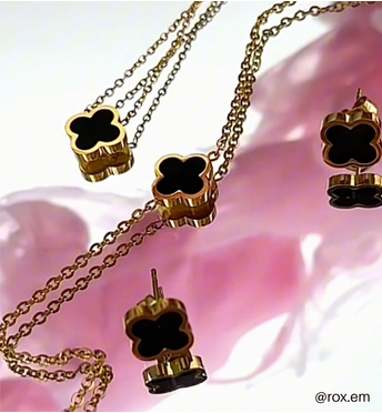 Bransoletka złota z koniczynką z czarną emalią Heureux BSA0559