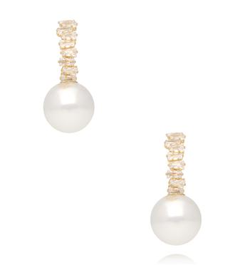 Kolczyki półokrągłe z białą perłą i cyrkoniami  złote KLU0207