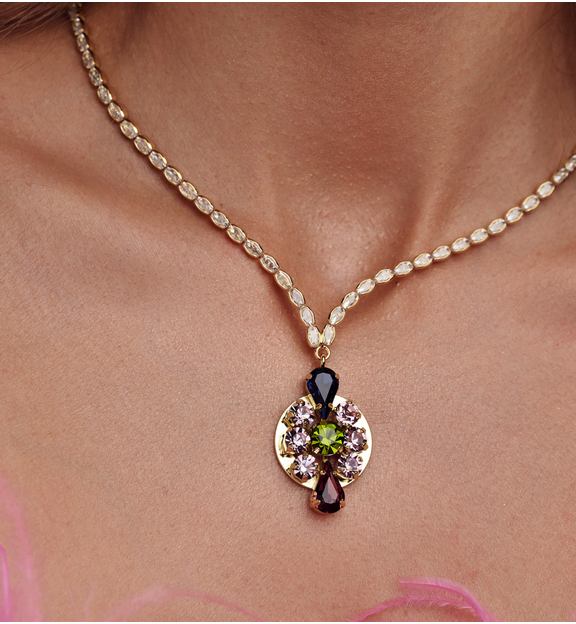 Naszyjnik z kolorową zawieszką z kryształkami NS0400