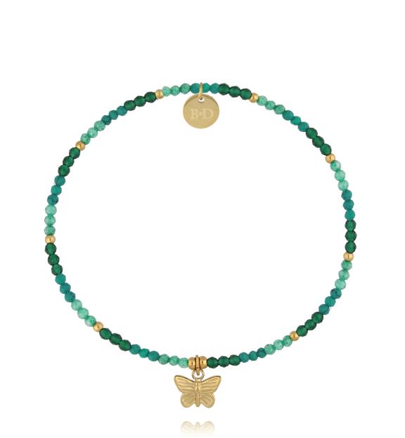 Bransoletka z zielonych cyrkonów i szklanych koralików z zawieszką motyla BTW3693
