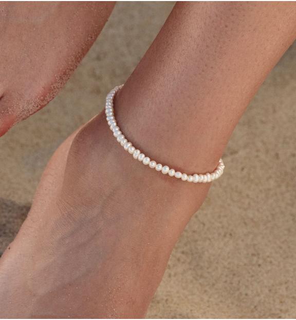 Bransoletka na nogę z perełkami Classic Pearls BNPE0016