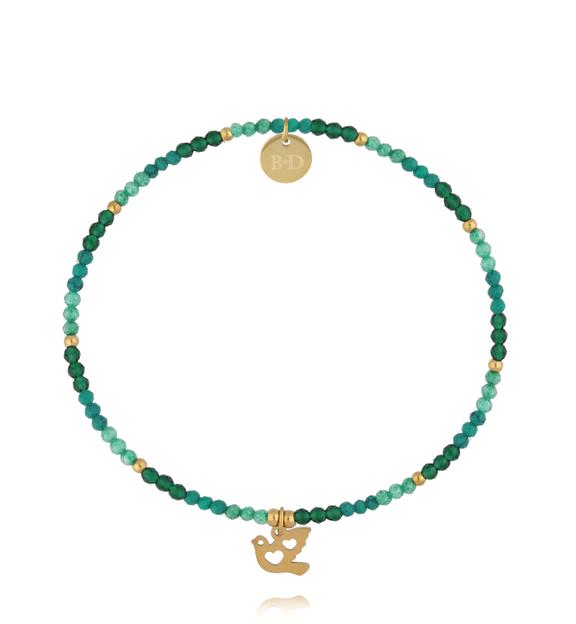 Bransoletka z zielonych cyrkonów i szklanych koralików z zawieszką ptaszka BTW3691