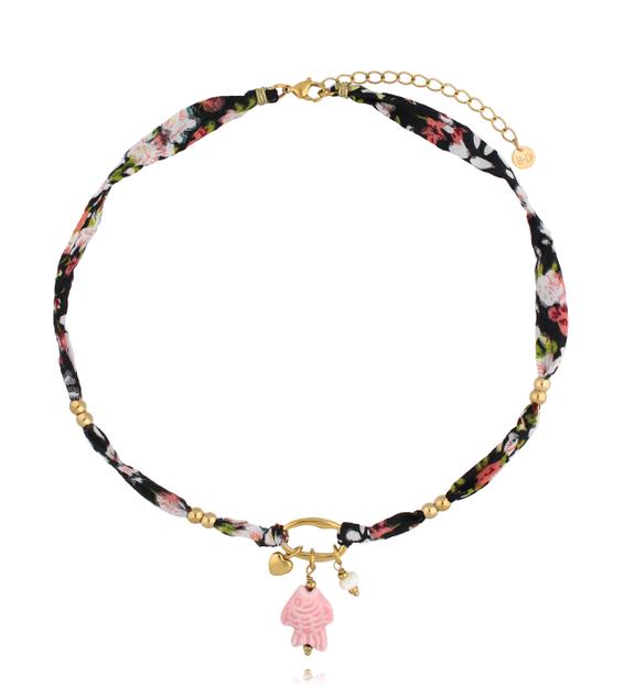 Naszyjnik z tkaniny w kwiatowy wzór z zawieszką rybki NSH0131