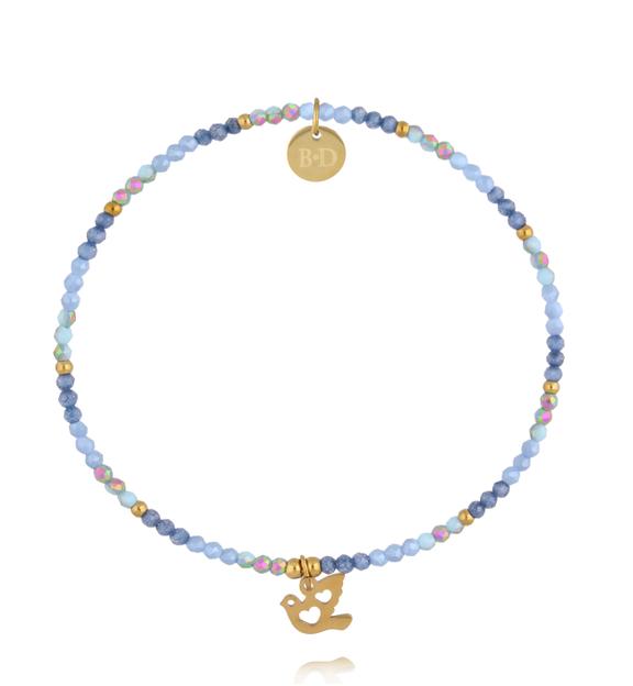 Bransoletka z niebieskich kryształków z zawieszką ptaszka BTW3684