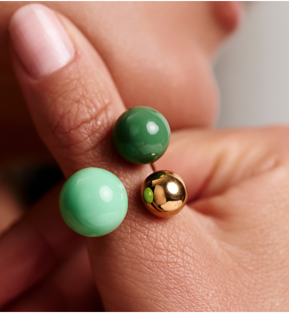 Pierścionek z kulami w odcieniach zieleni i złota PSA1116