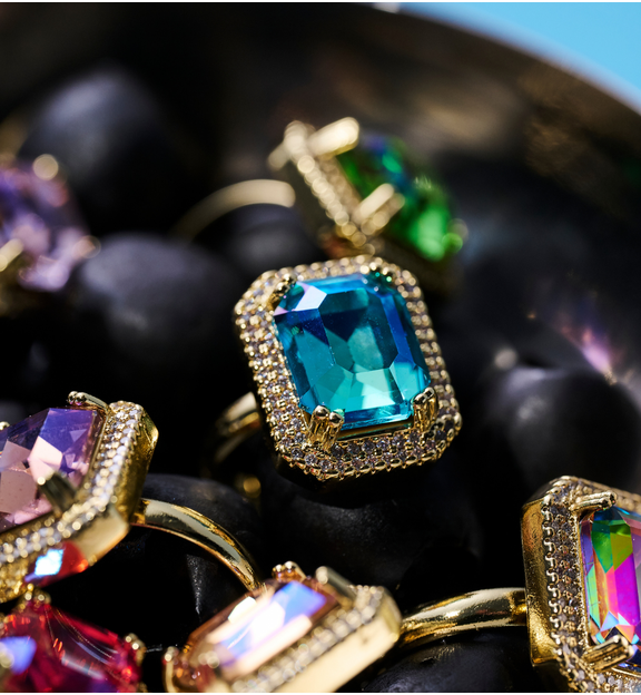 Pierścionek z turkusowym kryształkiem Majestic PSS0087