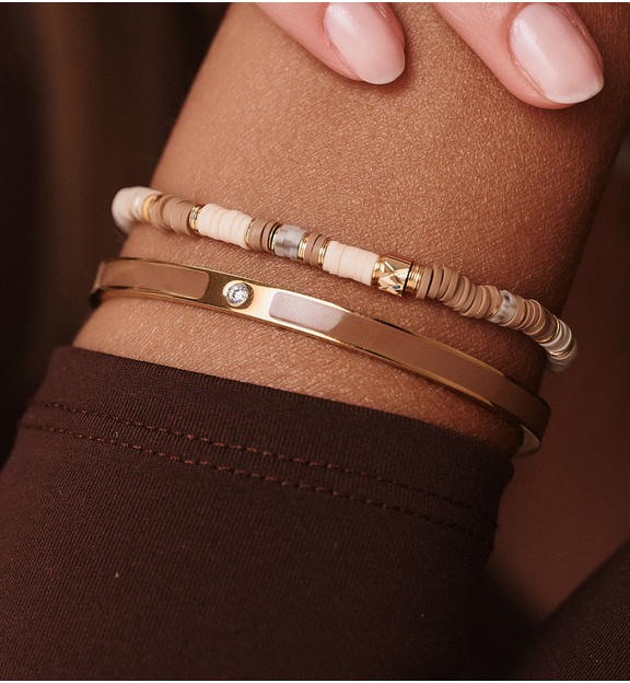 Zestaw bransoletek w odcieniach nude i złota ZN0006