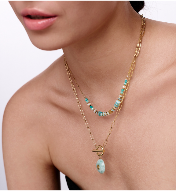 Zestaw złotych naszyjników z turkusowo-błękitnymi kamieniami i zawieszką z koniczyną ZN0116