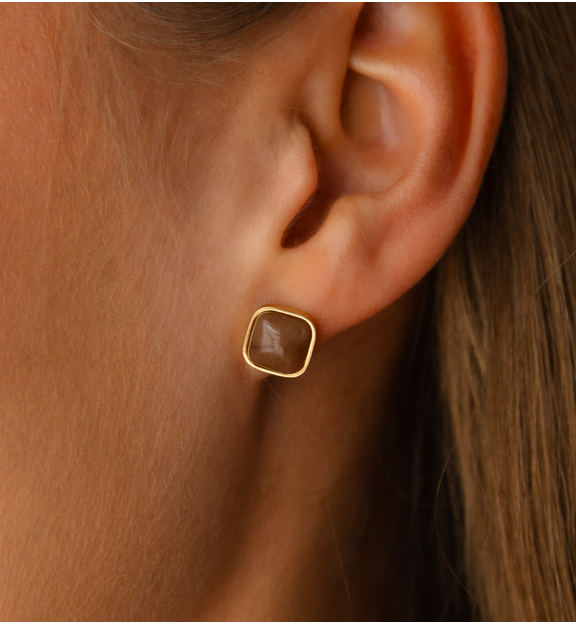 Kolczyk kwadraciki Mocha Mousse KSA2347