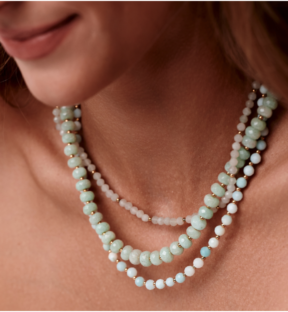 Naszyjnik z zielonymi jadeitami NPA1574