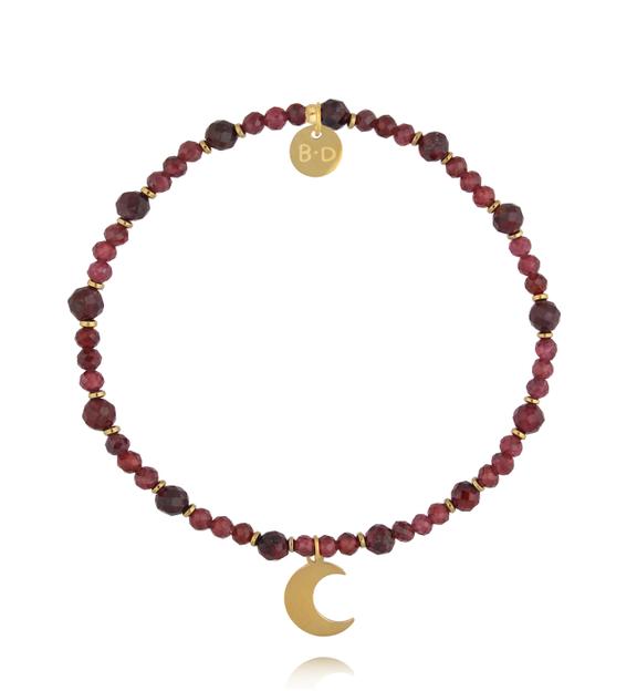 Bransoletka z granatu z zawieszką w kształcie księżyca BTW3544