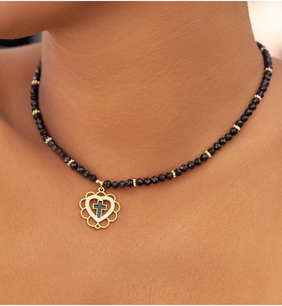 Naszyjnik czarny z sercem Funchal NTW0865