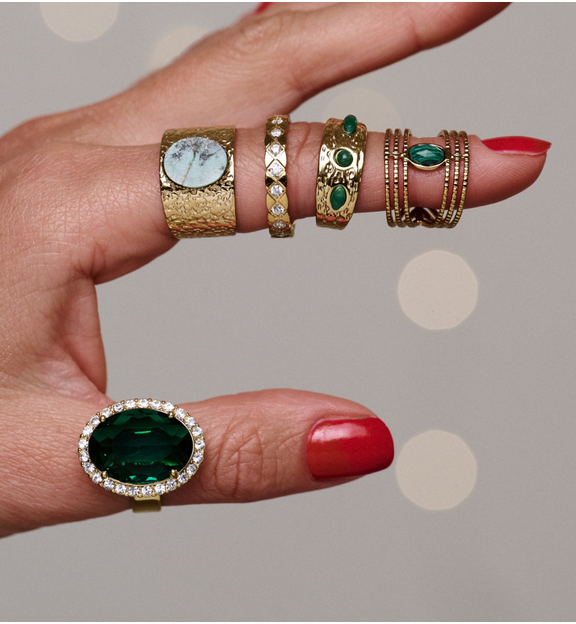 Pierścionek z jadeitem afrykańskim PEA0056