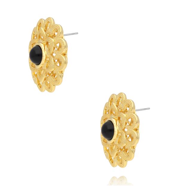 Kolczyki z czarnym kamieniem w złotym ornamencie KSS2267