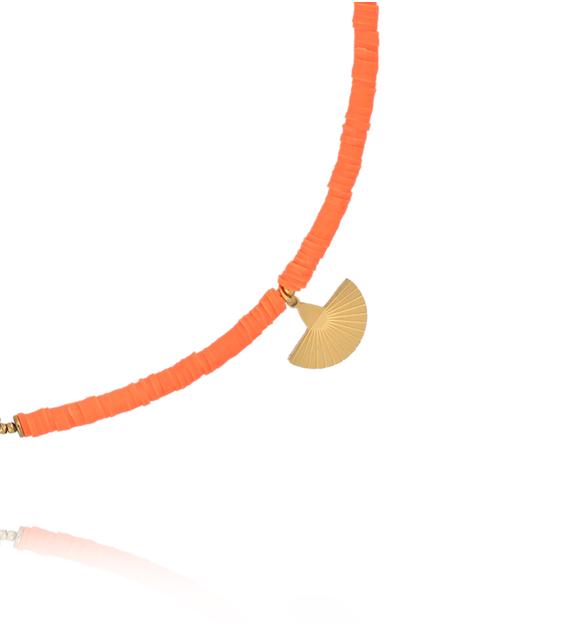 Naszyjnik z pomarańczowych koralików z zawieszką wachlarza NSH0126