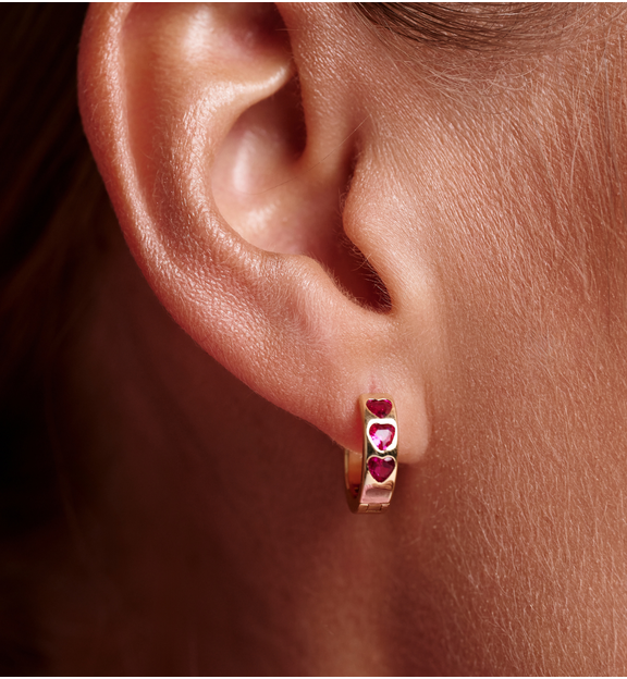 kolczyki kółka z różowymi serduszkami KSS2208